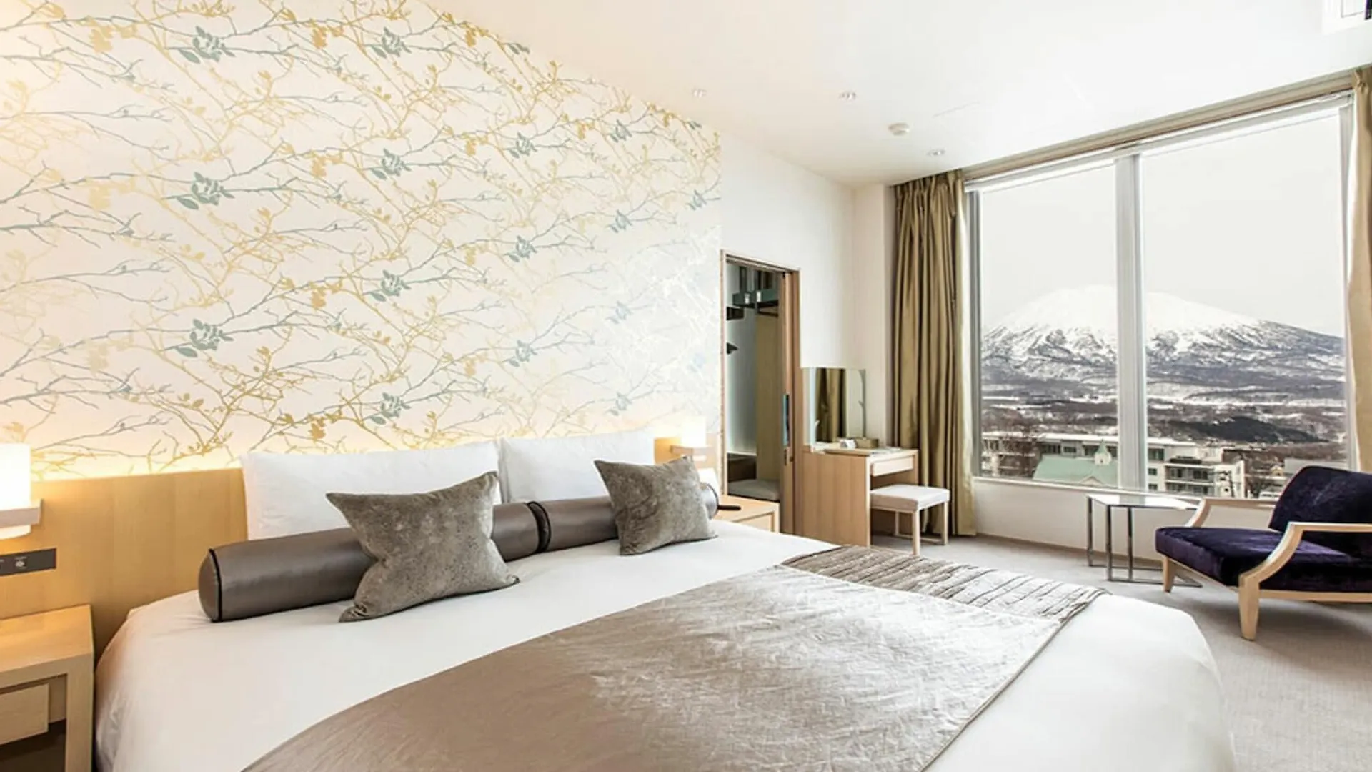Chalet Ivy Hirafu, Niseko Hotel