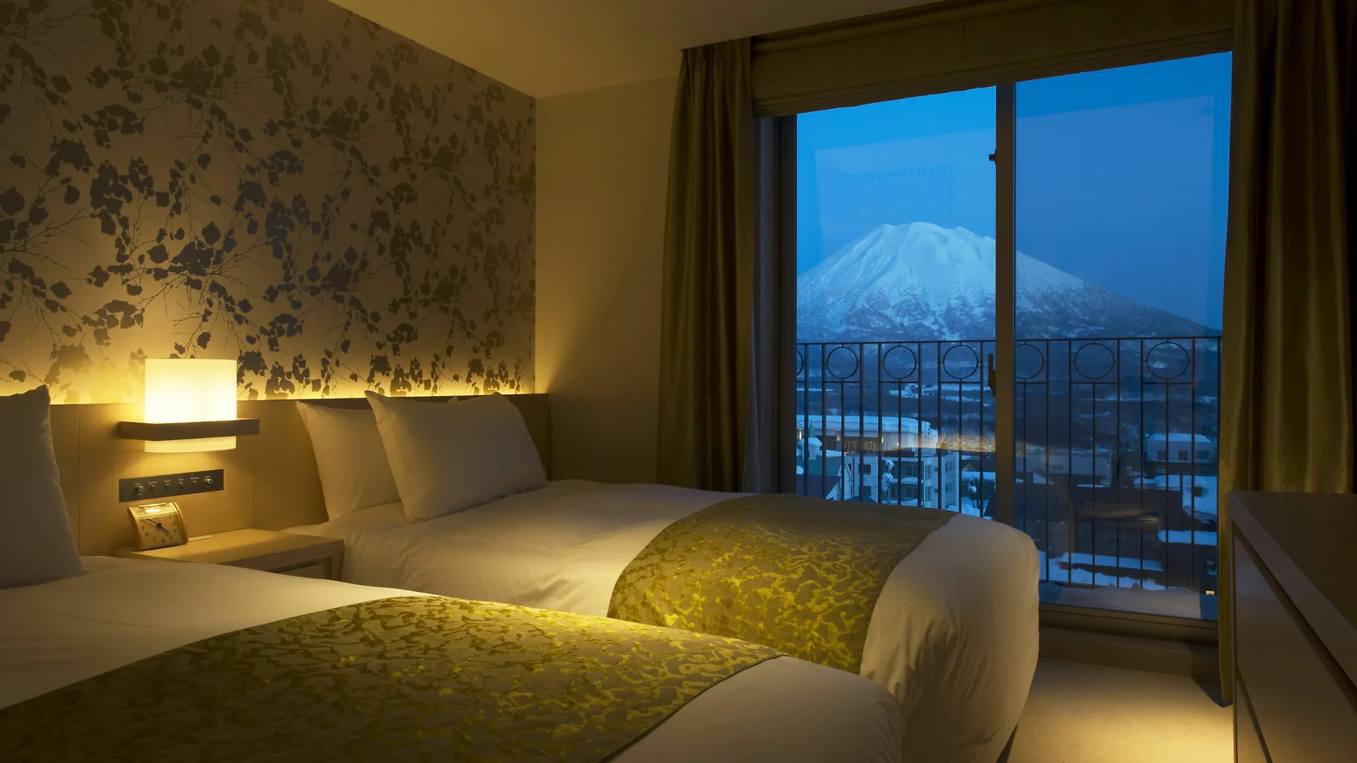 Chalet Ivy Hirafu, Niseko 4*,  Japan