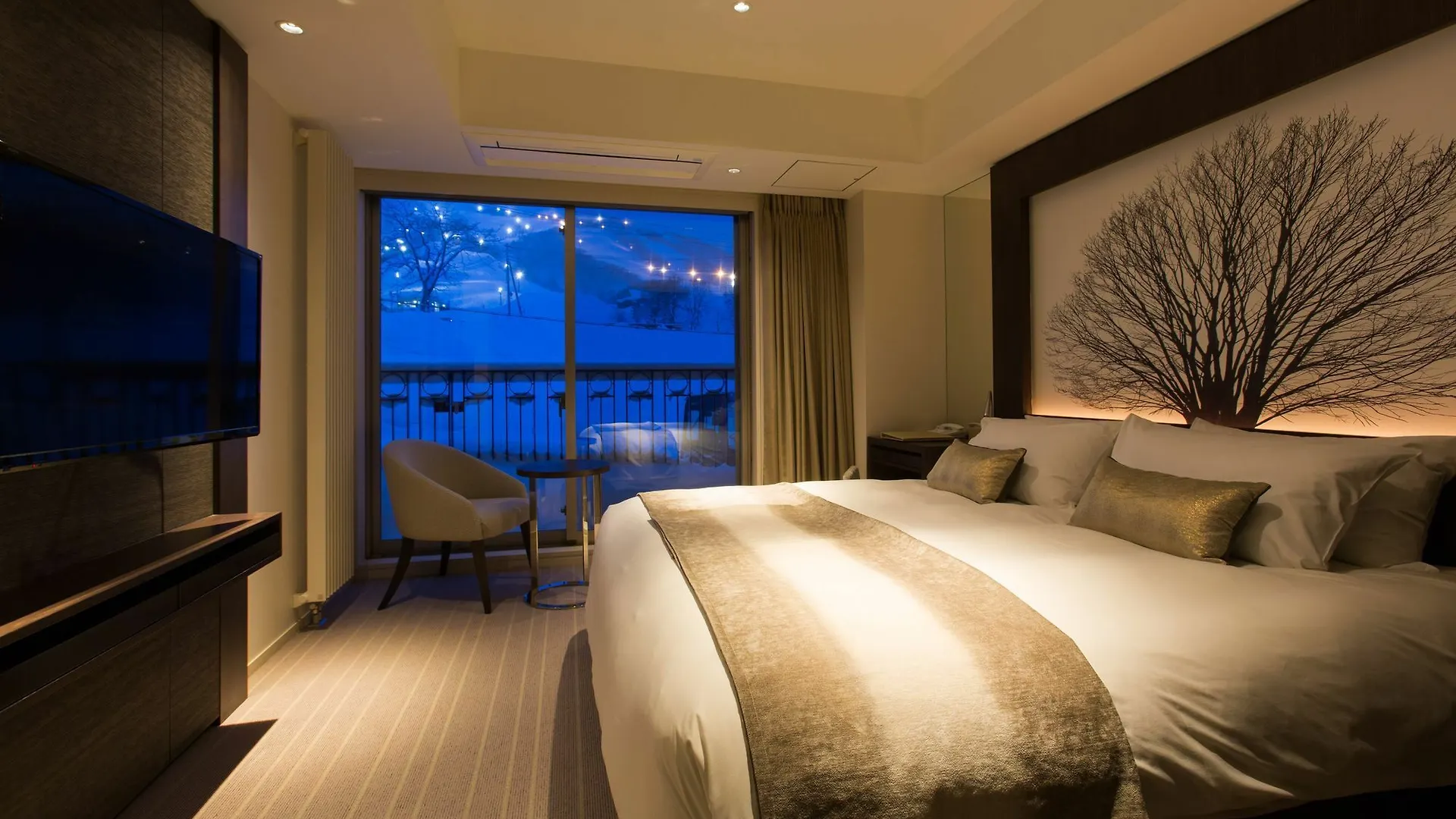 Chalet Ivy Hirafu, Niseko Hotel