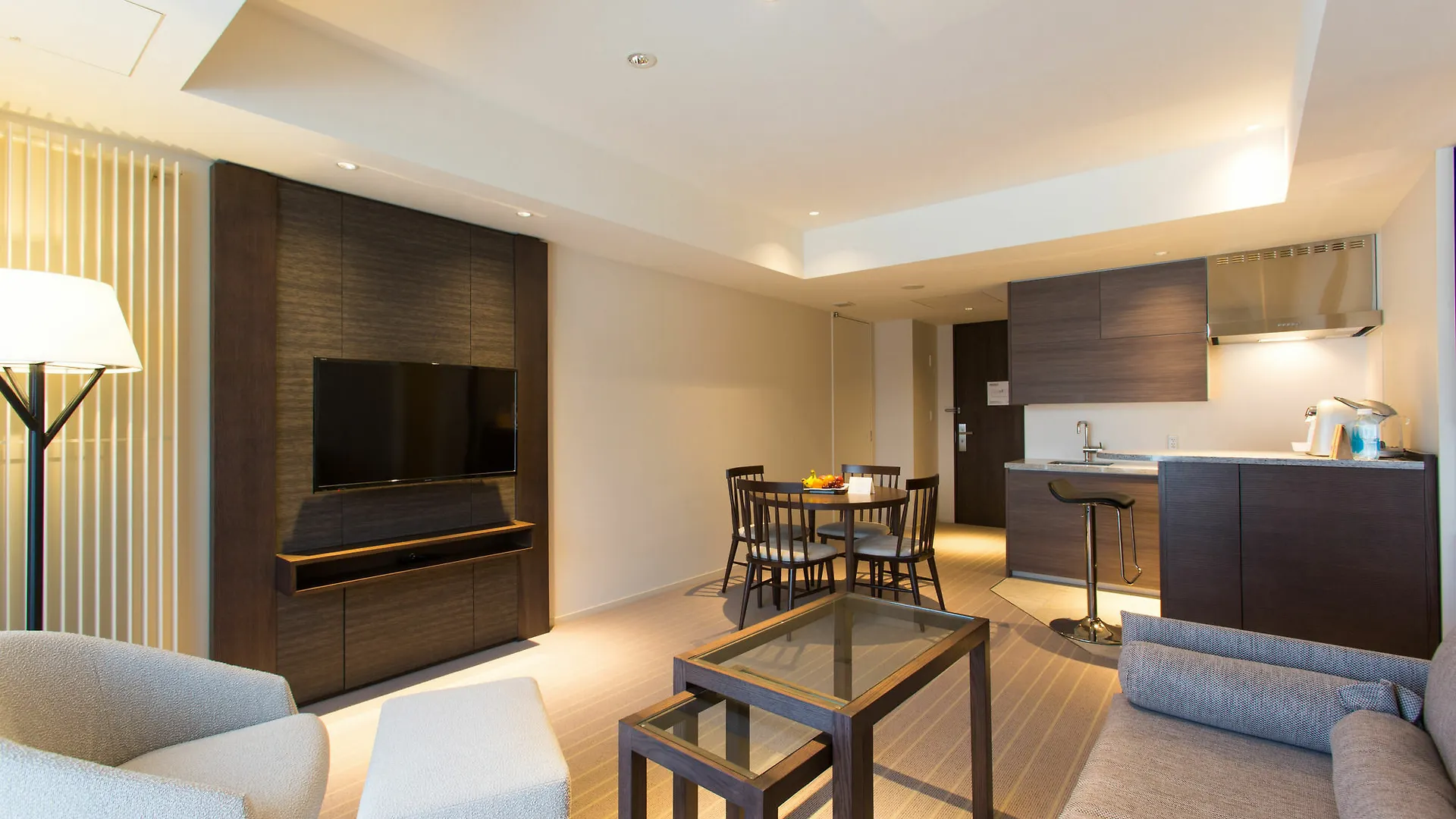 Chalet Ivy Hirafu, Niseko 4*,